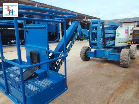 รถบูมลิฟต์ให้เช่า ราคาไม่แพง