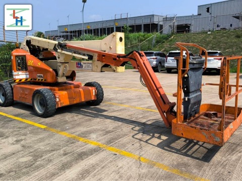 บูมลิฟต์ไฟฟ้า